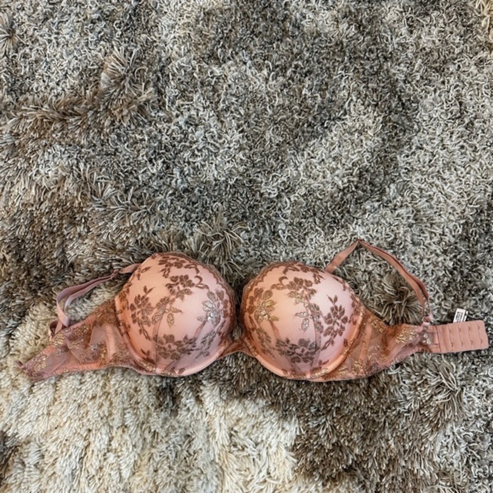 Victoria’s Secret Lace Women's Bra - Pink